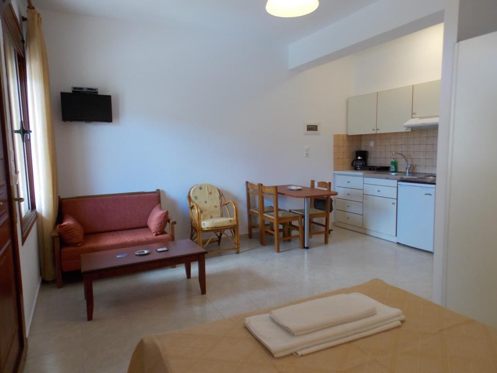 Kato Zakros Palace Apartments Luaran gambar