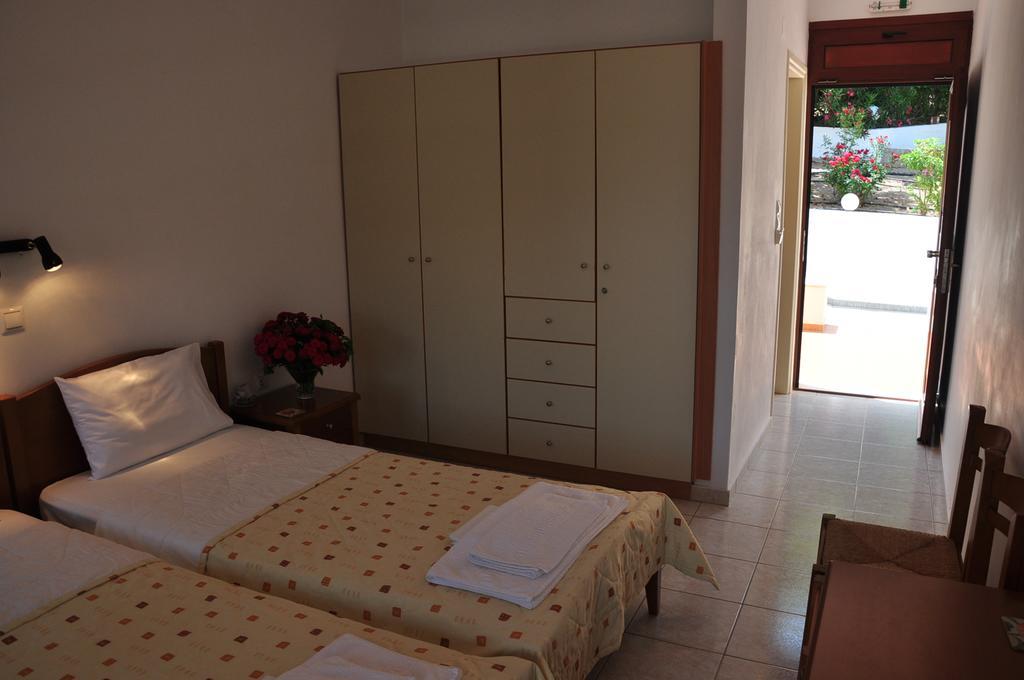 Kato Zakros Palace Apartments Luaran gambar