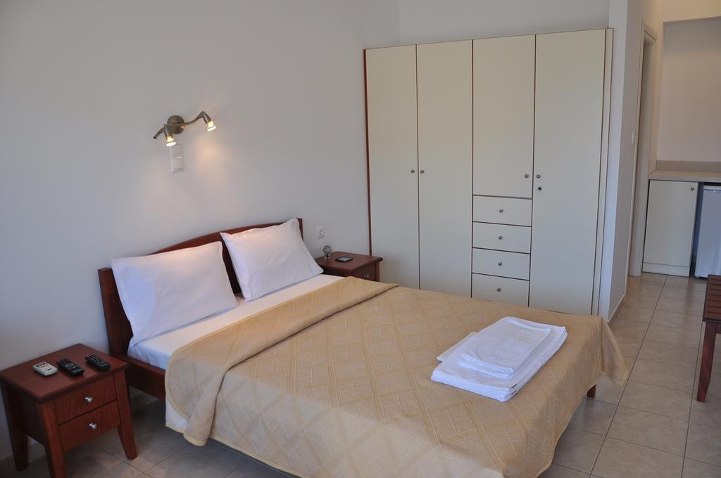 Kato Zakros Palace Apartments Luaran gambar