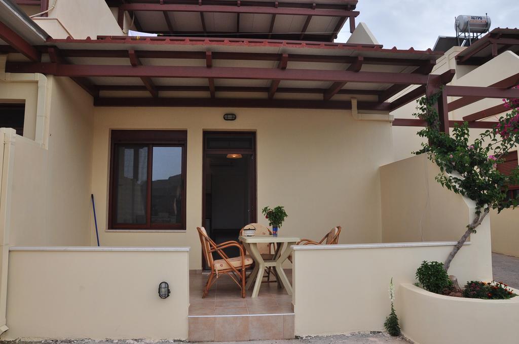 Kato Zakros Palace Apartments Luaran gambar